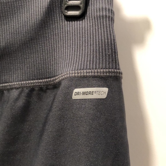 Dark grey athletic shorts - Picture 4 of 5
